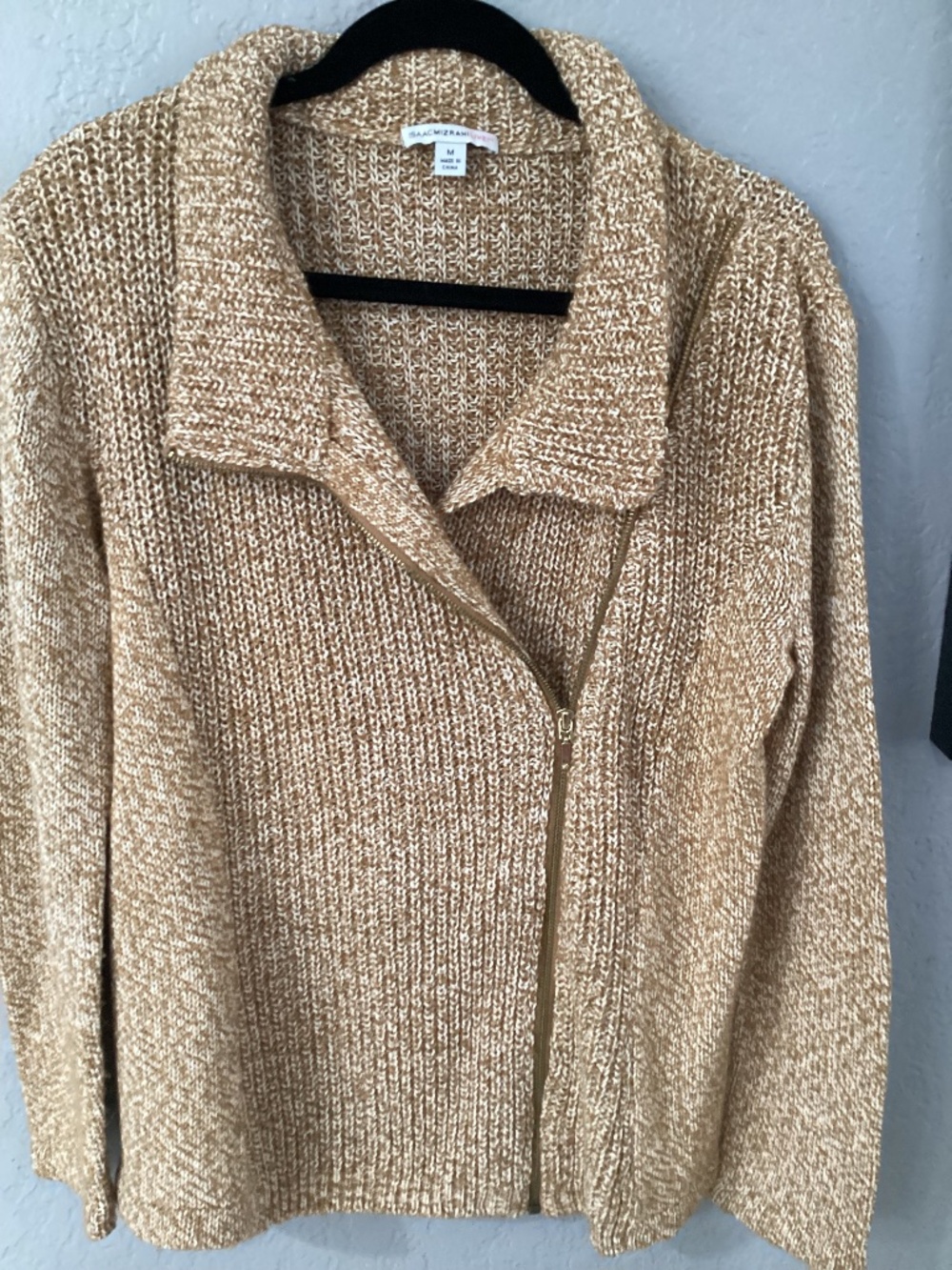Isaac Mizrahi Cable Knit Sweater